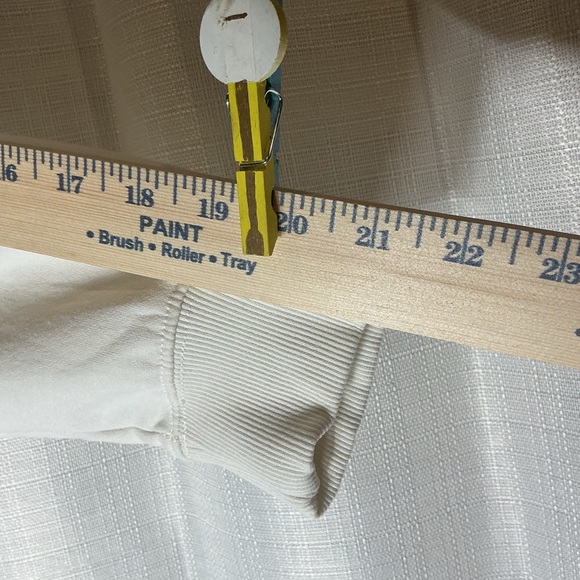 H&M Men's Off-White Hoodie - Picture 4 of 5